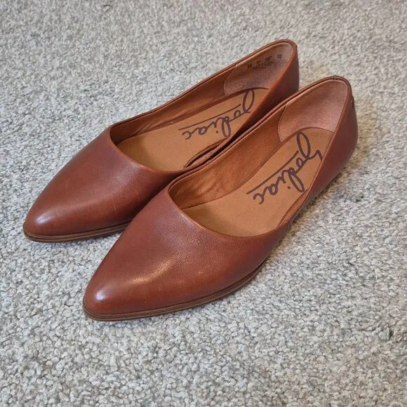 Zodiac Women's Hill Flats Brown Leather Pointed Toe Size 8