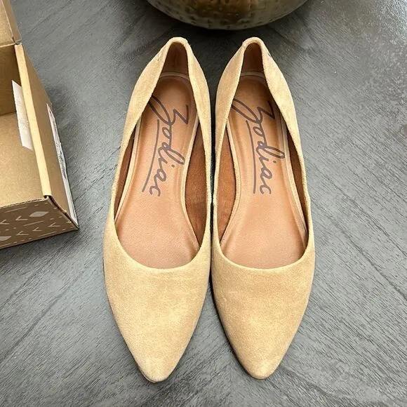 ZODIAC Women's Hill Pointed Toe Flats Women's Shoes In Sand