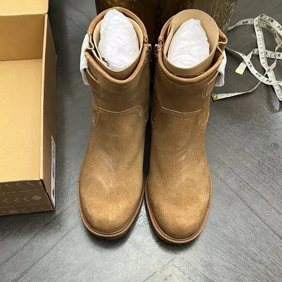 ZODIAC Women's Gannet Lug Sole Boots