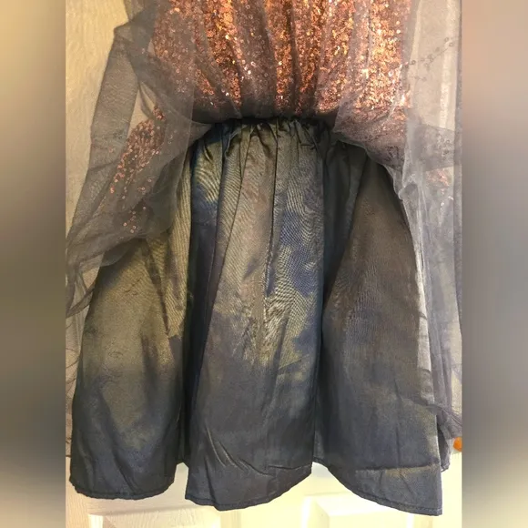 Zunie girls formal dress, size 10